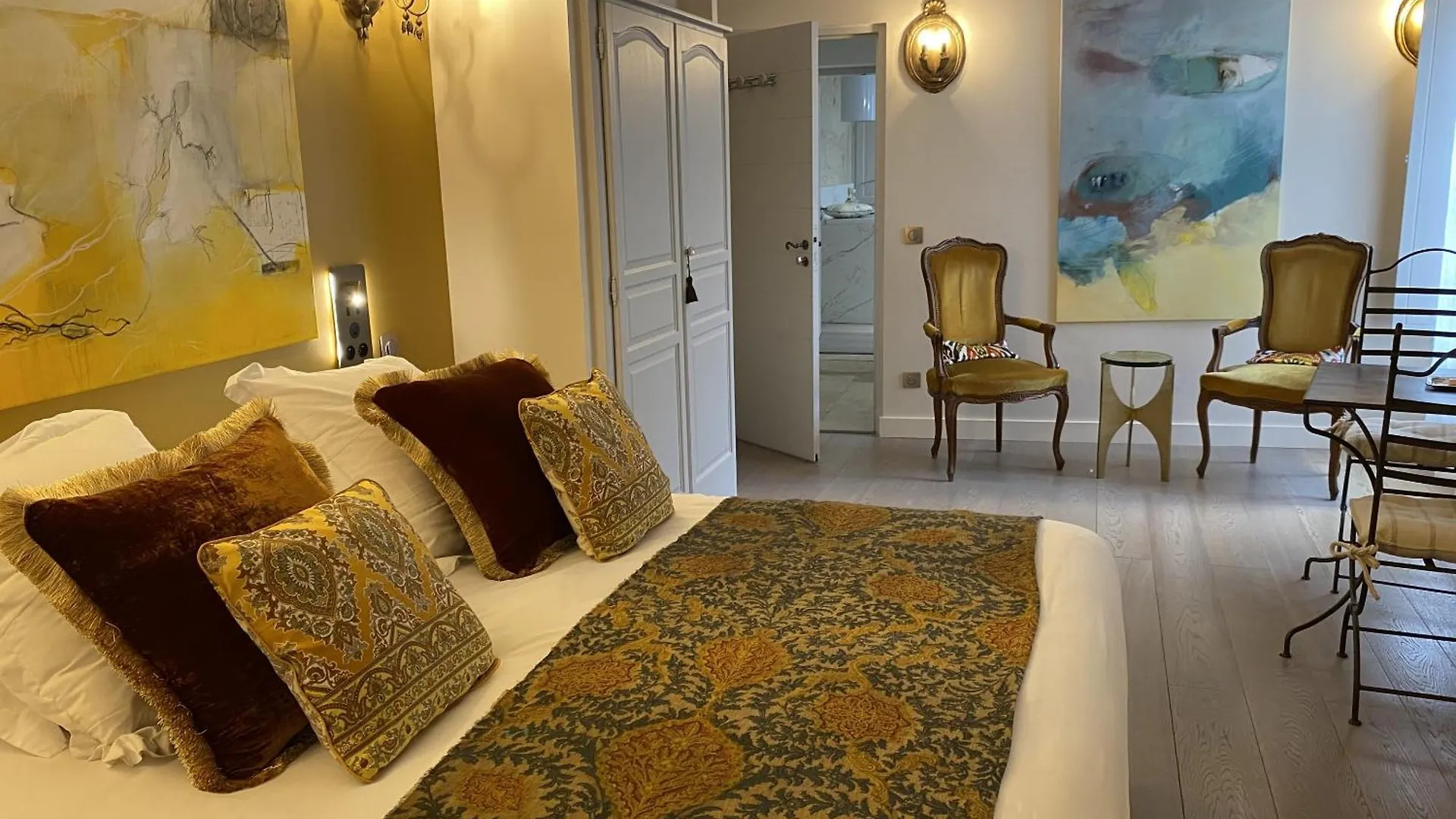 אביניון La Maison Des Augustins 4 Stars Spa Et Fitness