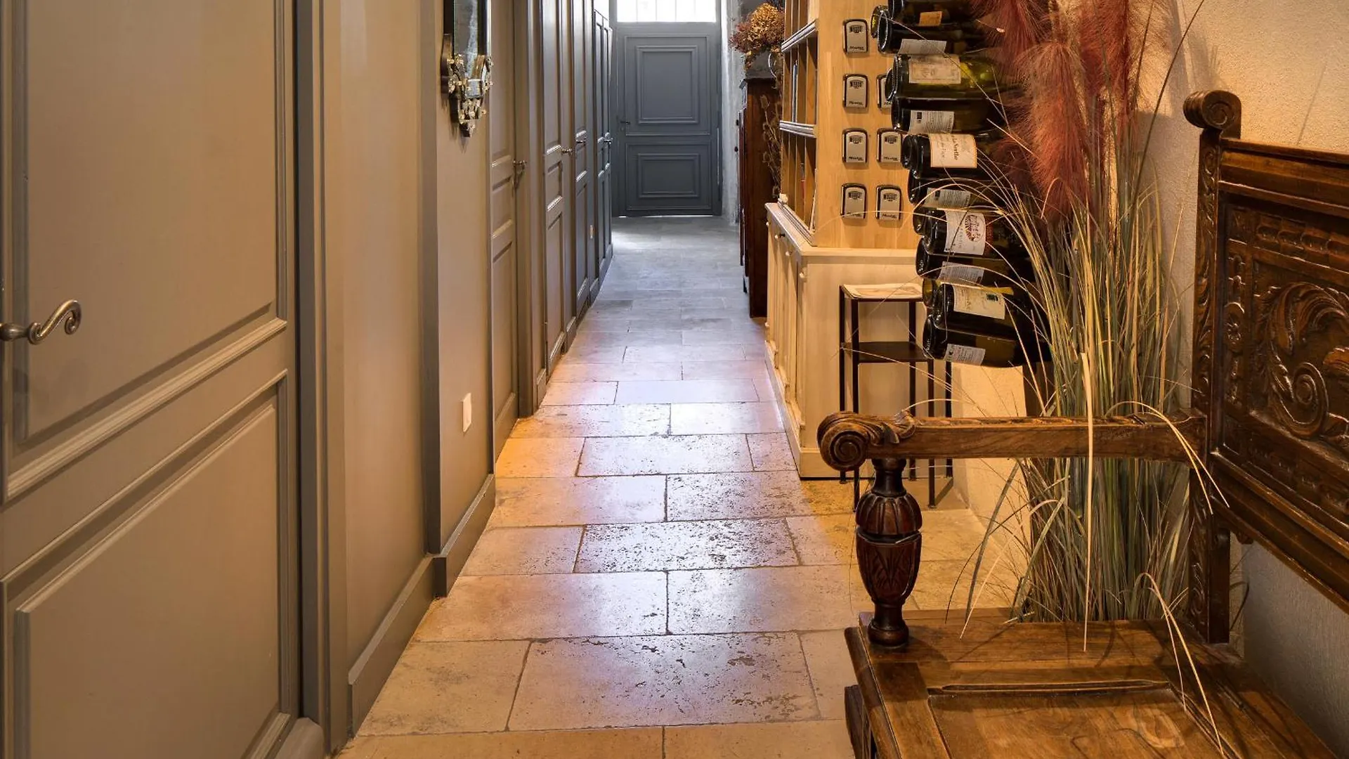 **** Bed & Breakfast La Maison Des Augustins 4 Stars Spa Et Fitness Avignon France